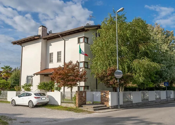 Guesthost - Casa Di Dino Udine Terenzano Terenzano (Udine)